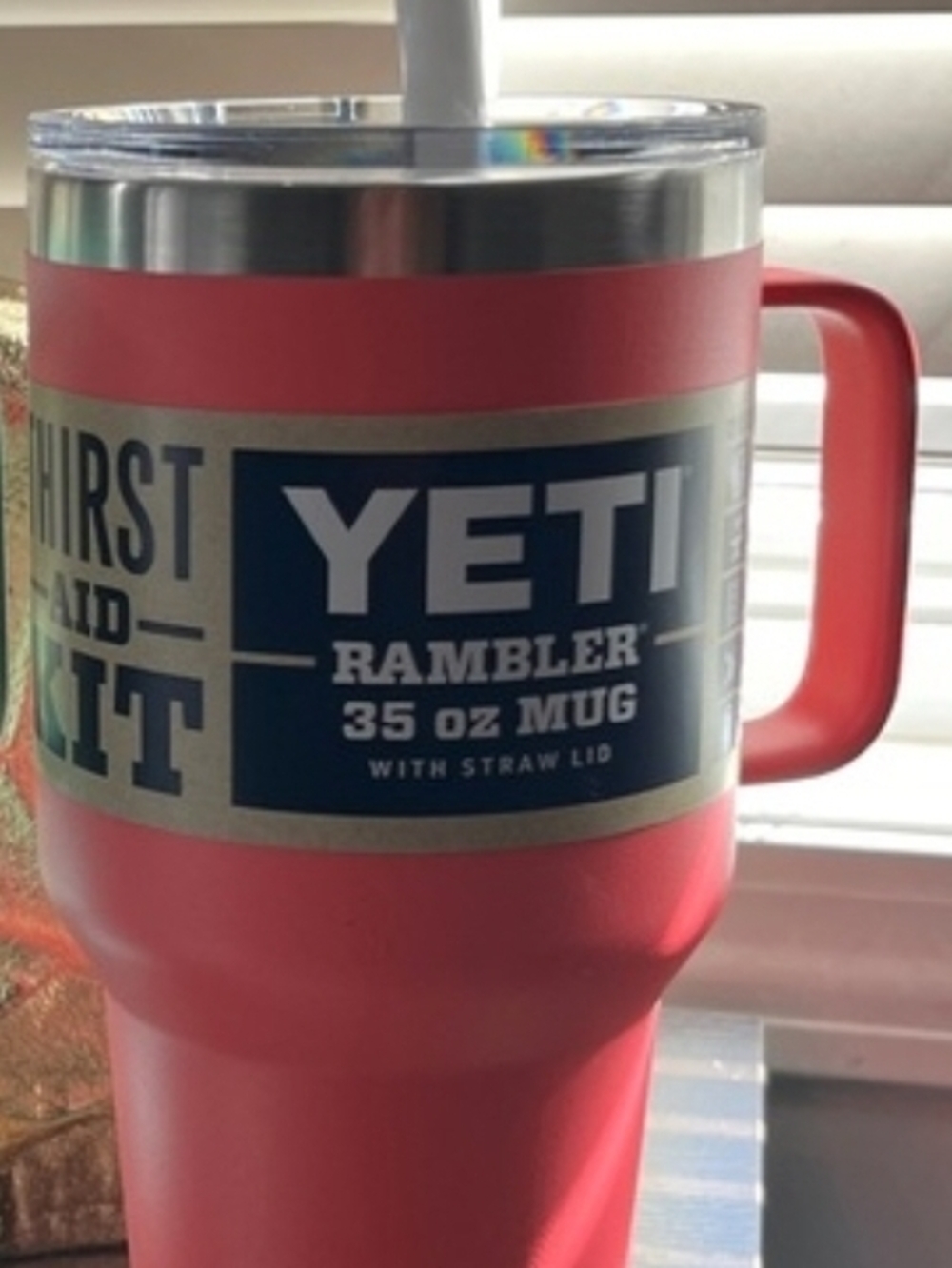 Yeti Rambler 35 oz Mug Pink